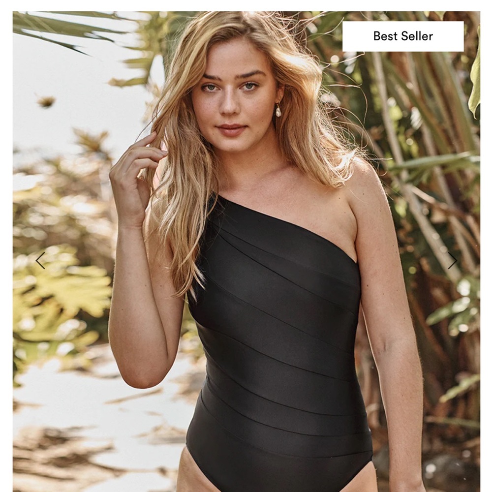 Summersalt Sidestroke One-Piece Swimsuit in “Sea Urchin” Black Color Size 12